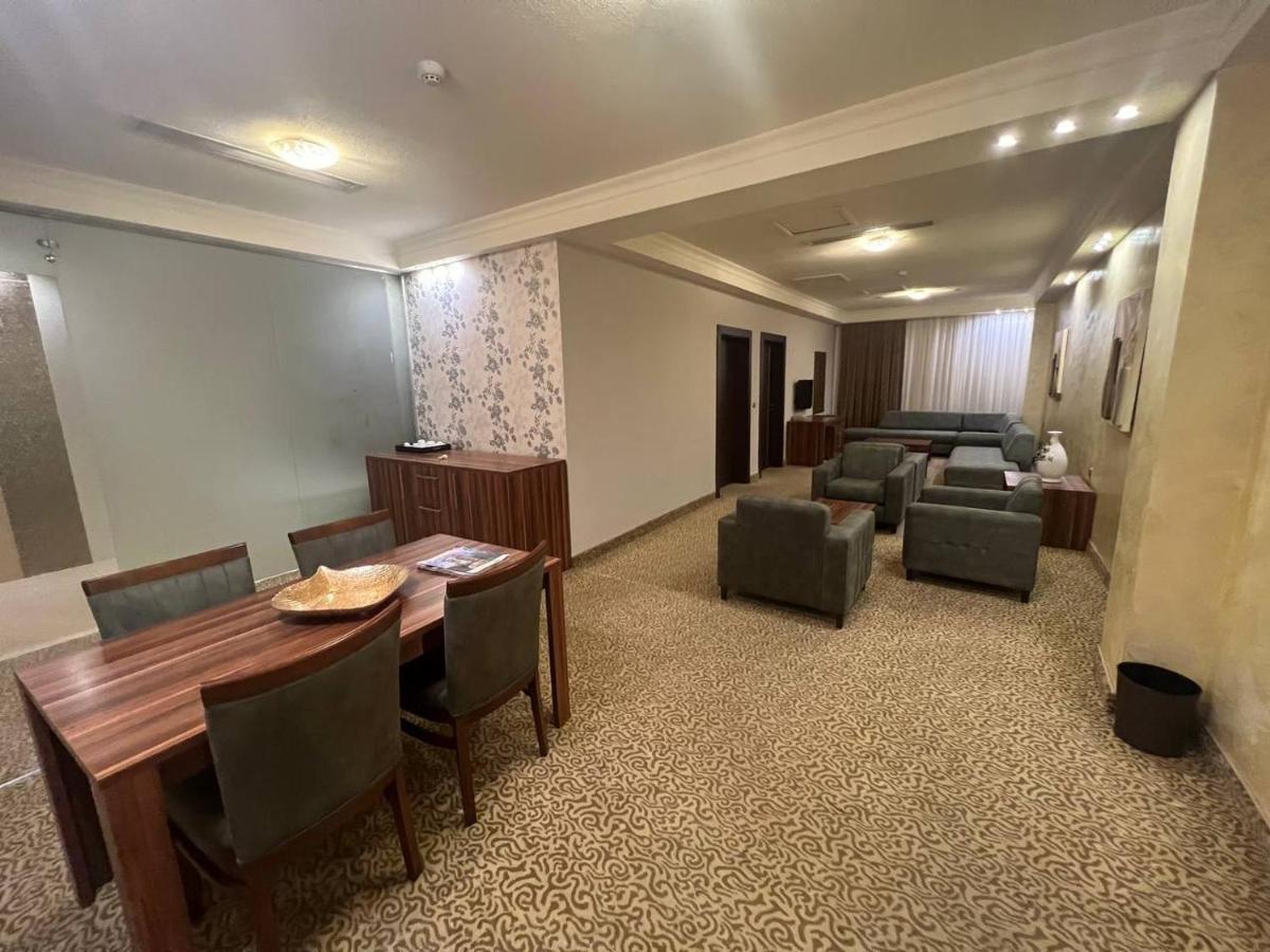 Jouhayna Hotel&Suite Erbil Esterno foto