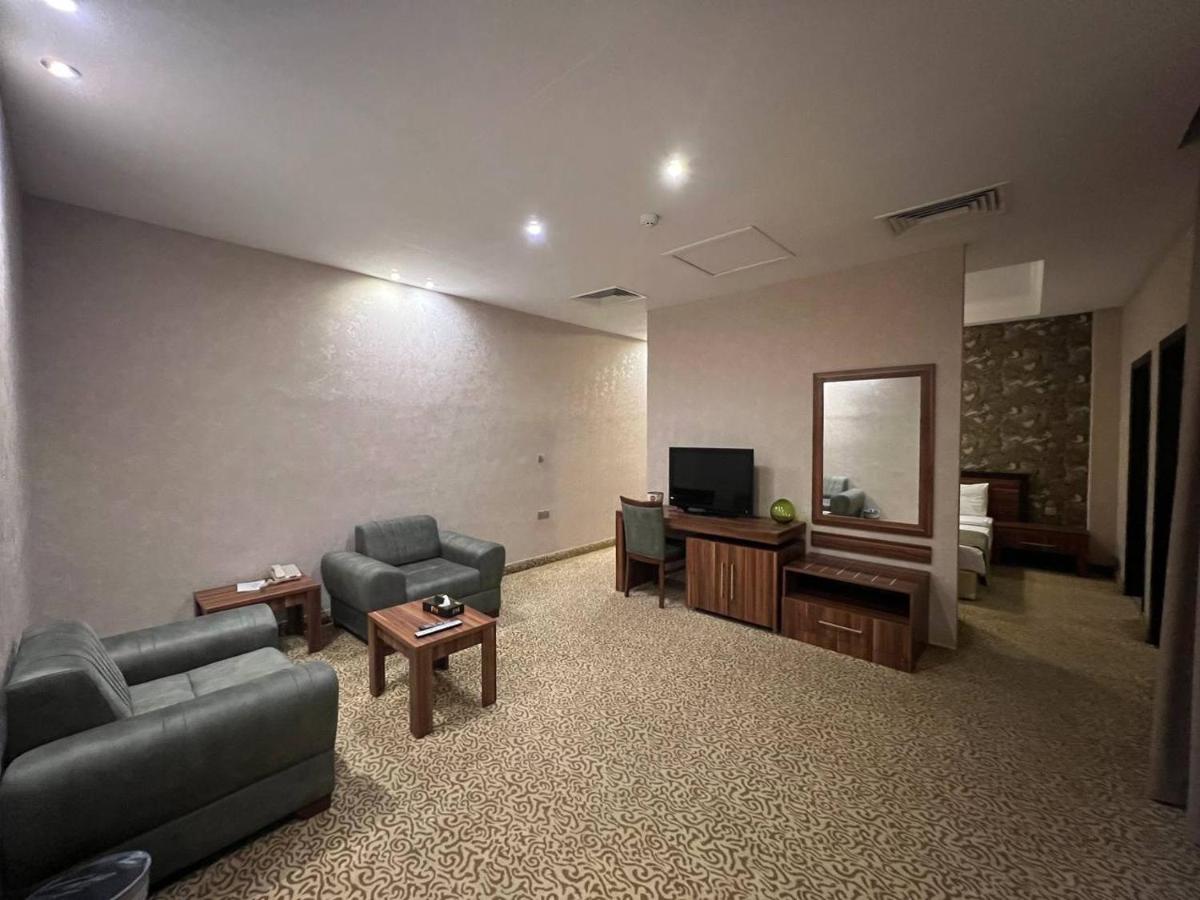 Jouhayna Hotel&Suite Erbil Esterno foto