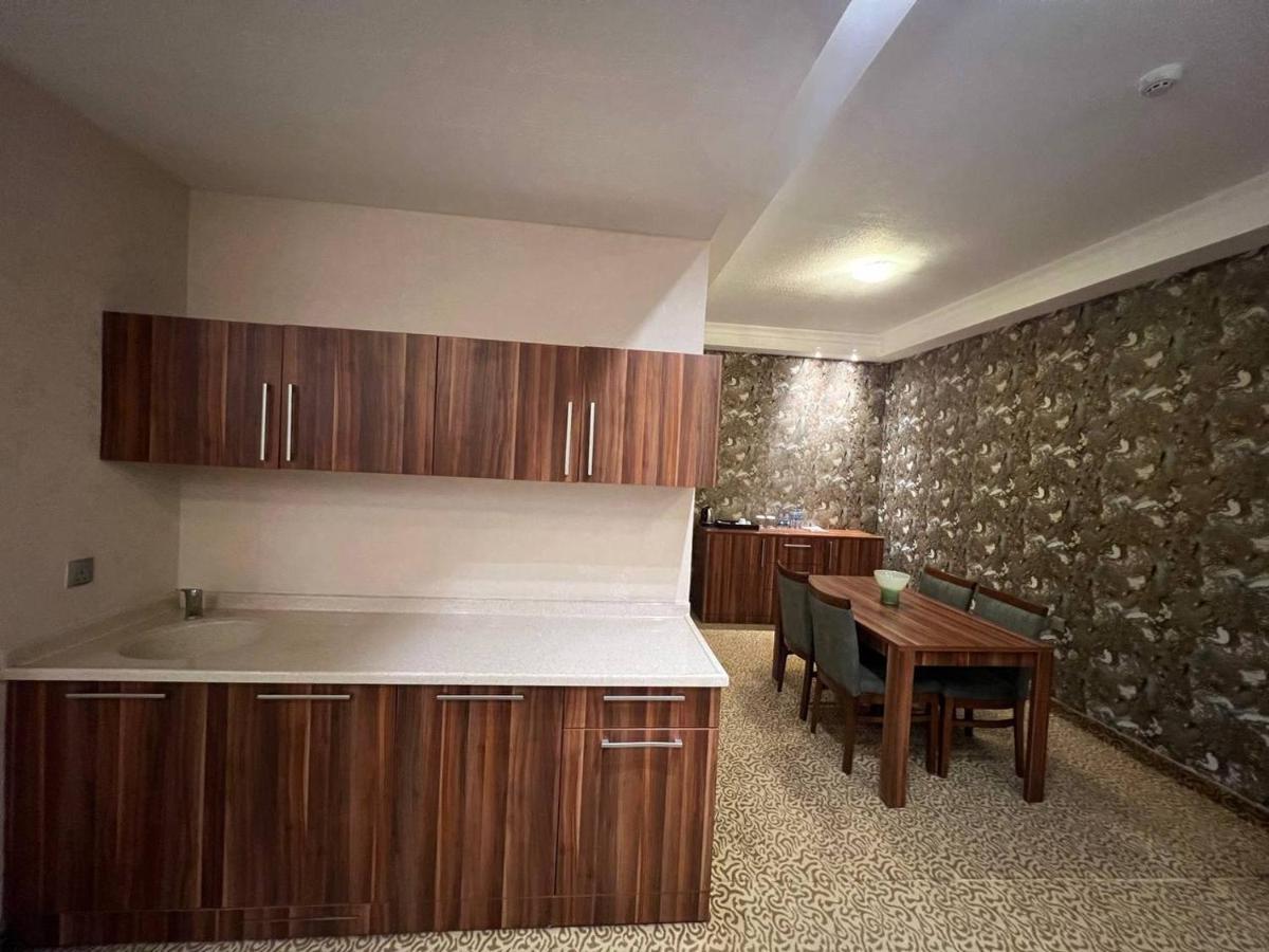 Jouhayna Hotel&Suite Erbil Esterno foto