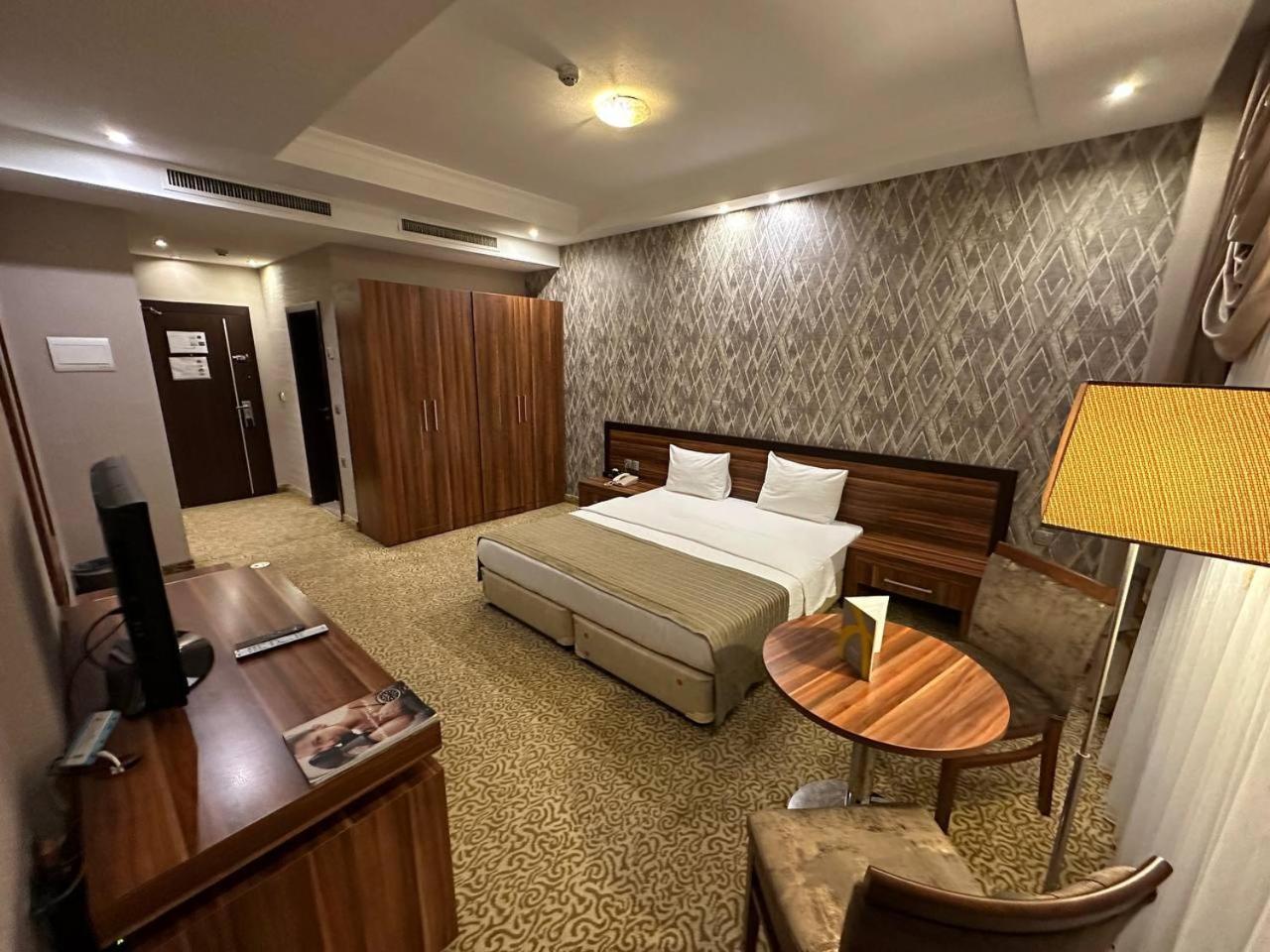 Jouhayna Hotel&Suite Erbil Esterno foto