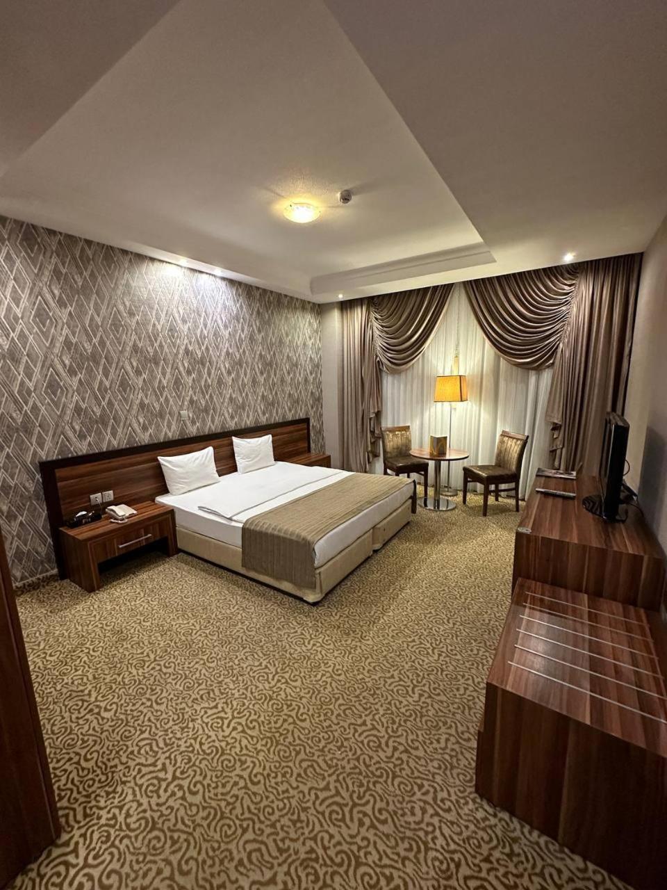 Jouhayna Hotel&Suite Erbil Esterno foto